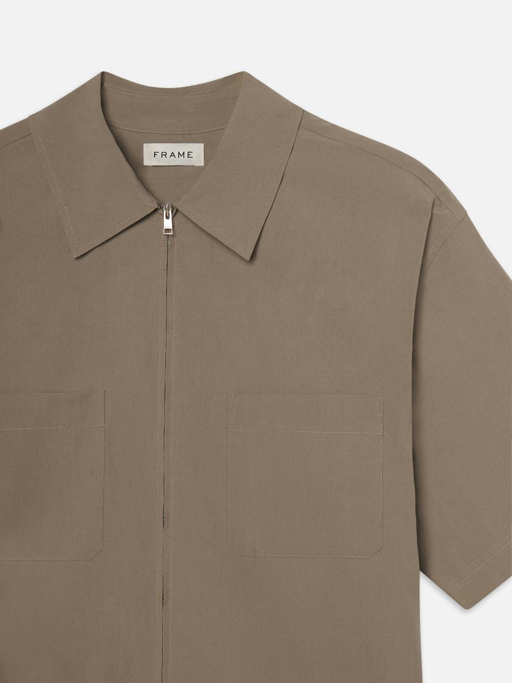 Frame Light Poplin Zip Shirt In Smoky Mocha