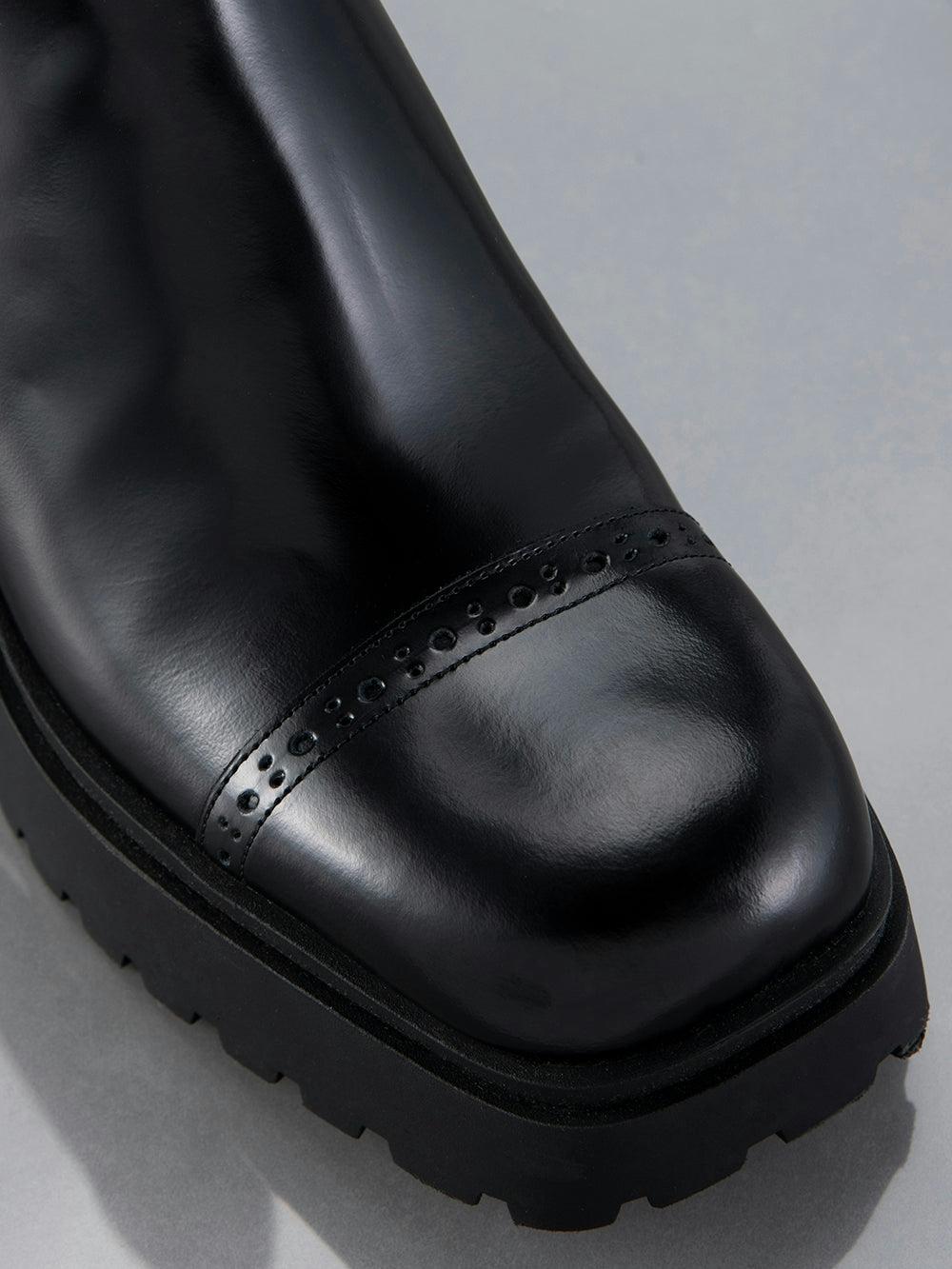 Frame Lumi Lug Boot In Noir