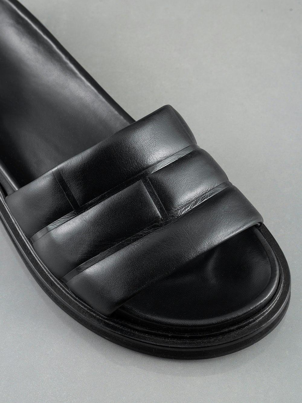 Frame Men's Sandal In Noir