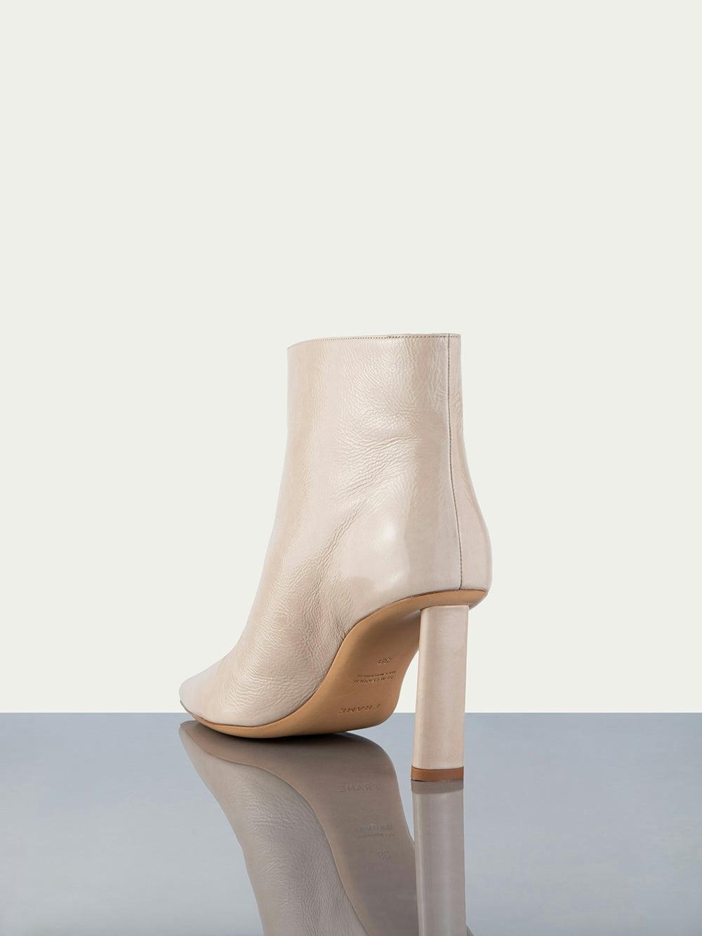 Frame Odette Bootie In Chalk