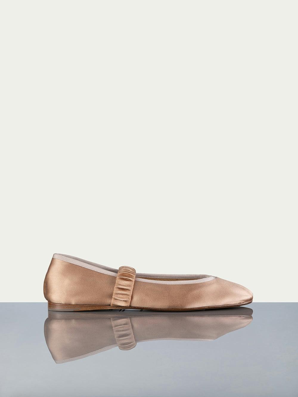 frame Odin Ballet Flat in Blush