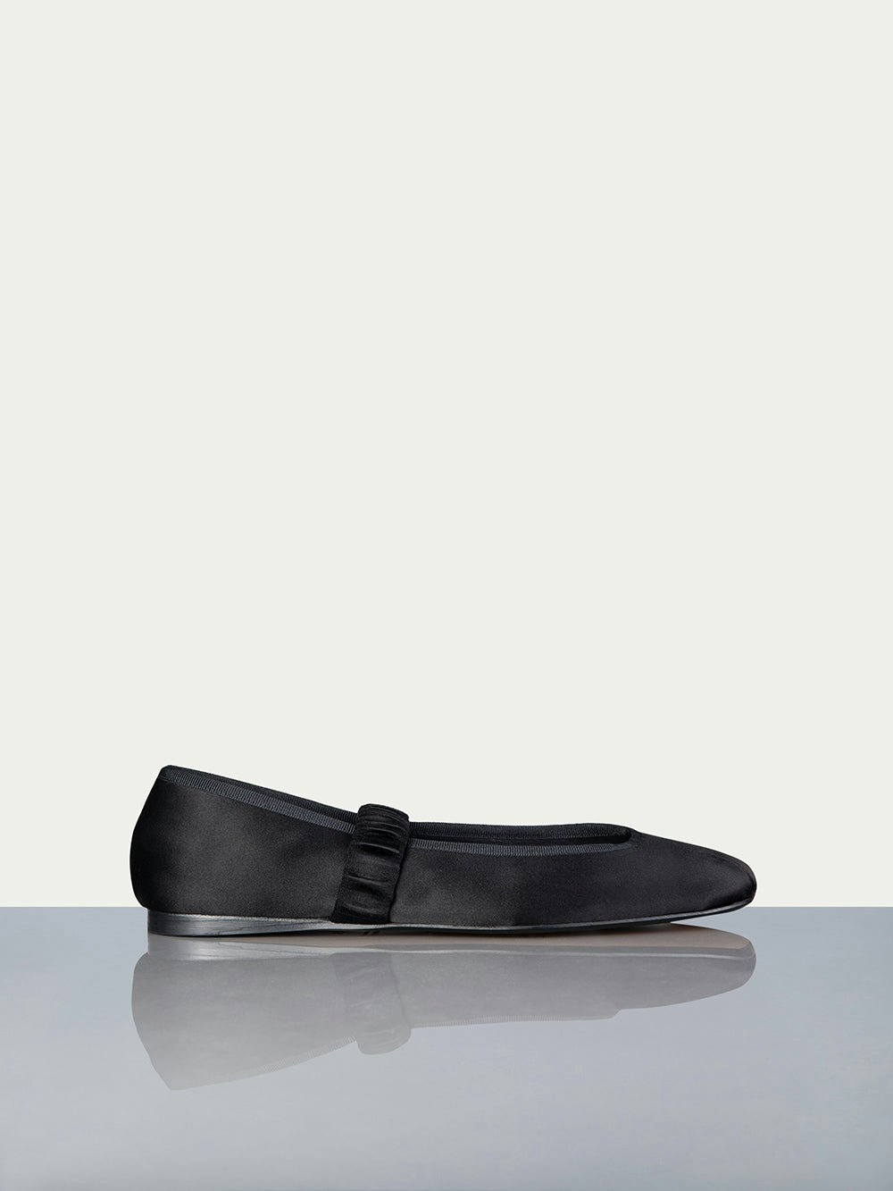 frame Odin Ballet Flat in Noir