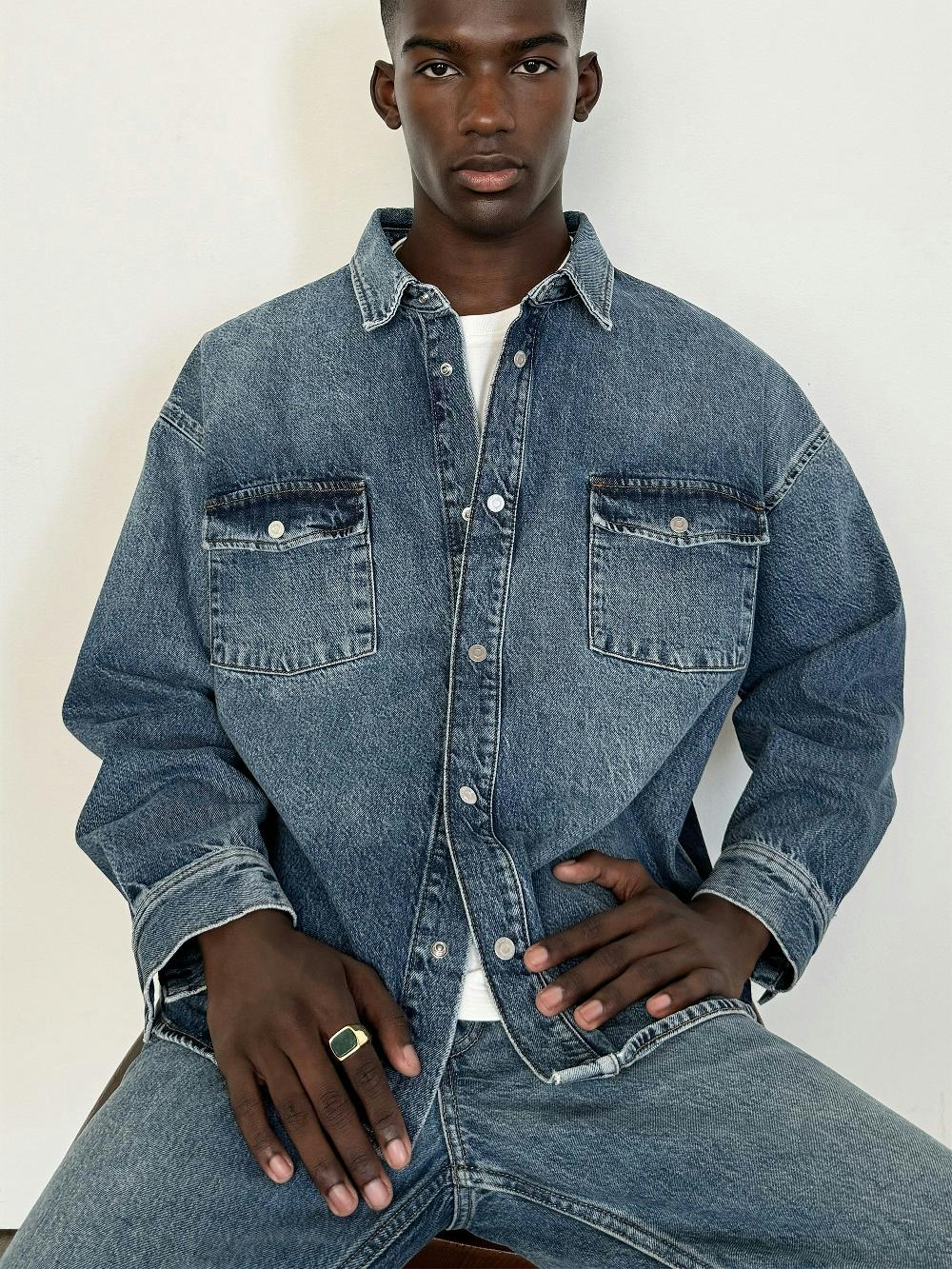 Frame Relaxed Denim Shirt In Briset