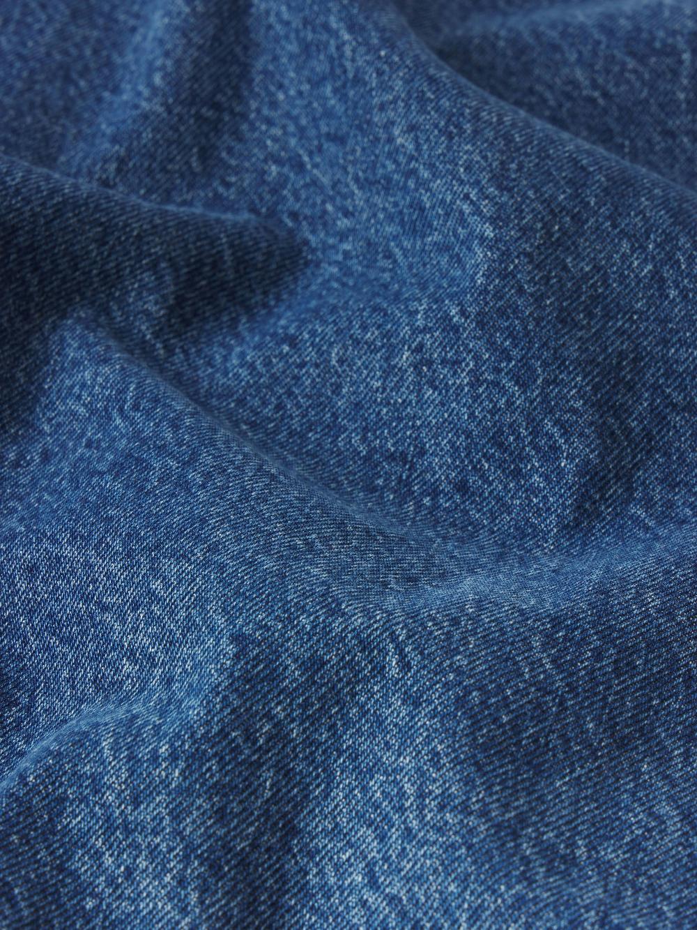 Frame Relaxed Heavy Denim Shirt In Dreams