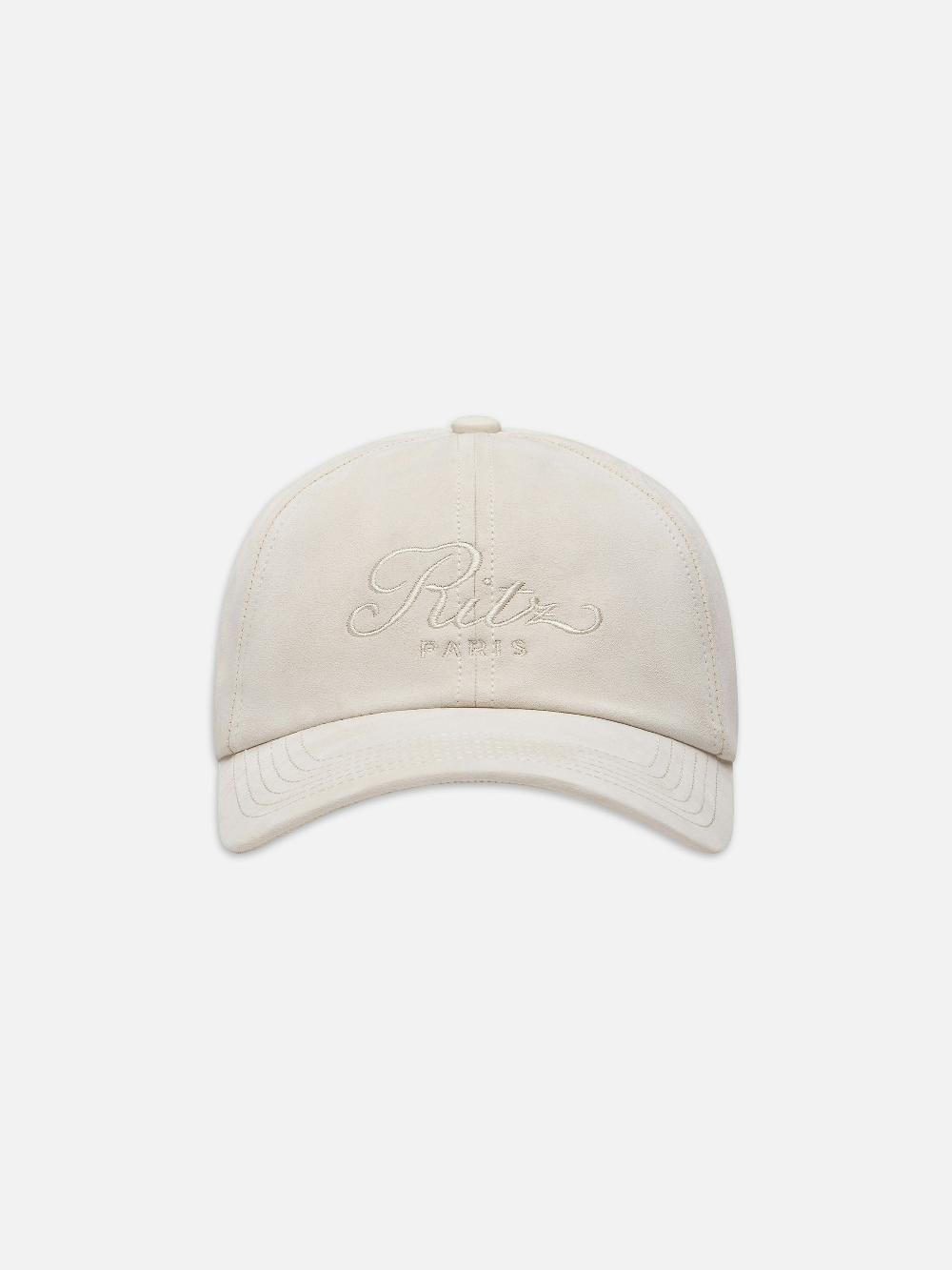 frame Ritz Suede Hat in Cream