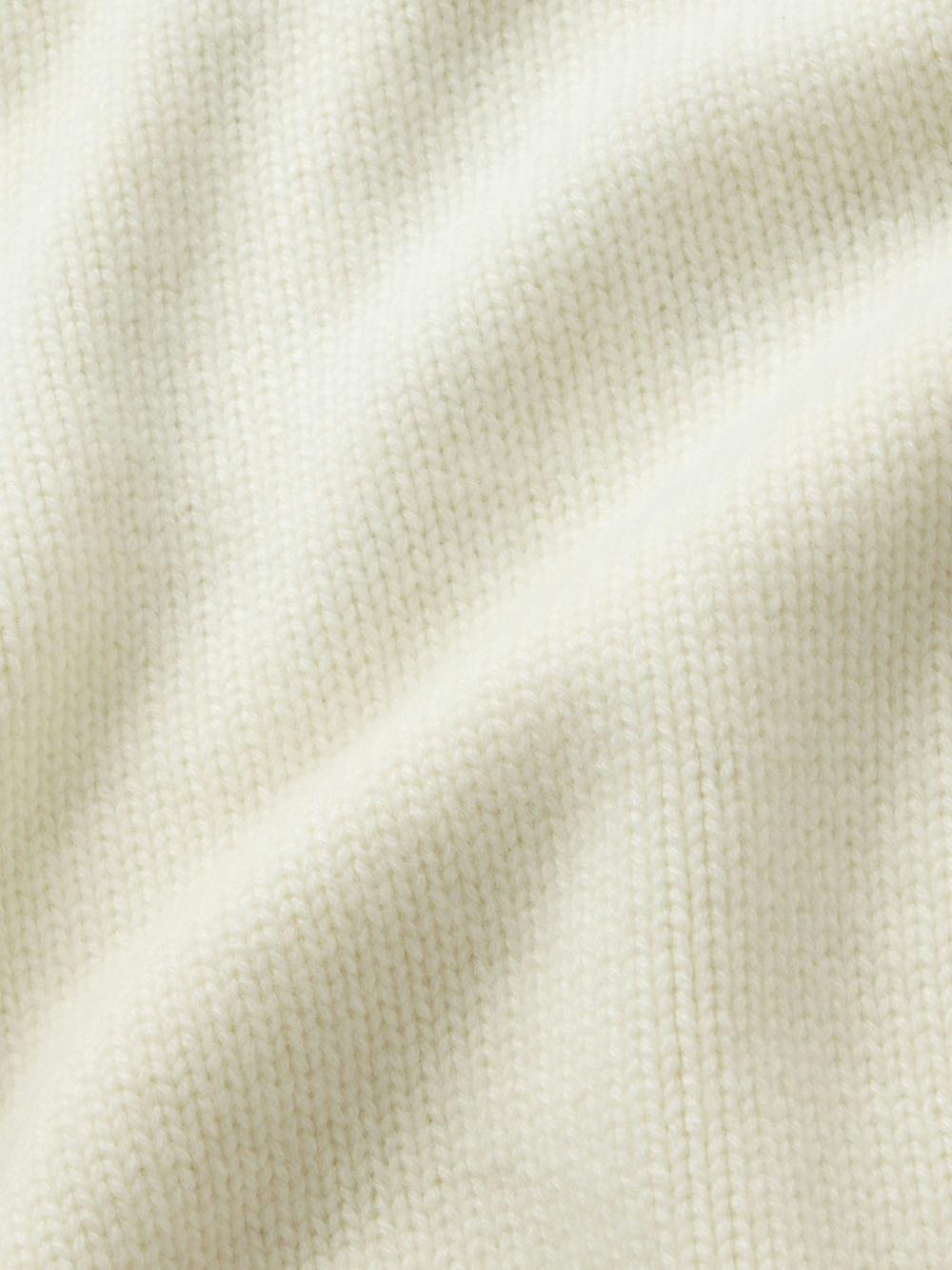 Frame Ritz Unisex Cashmere Sweater In Cream