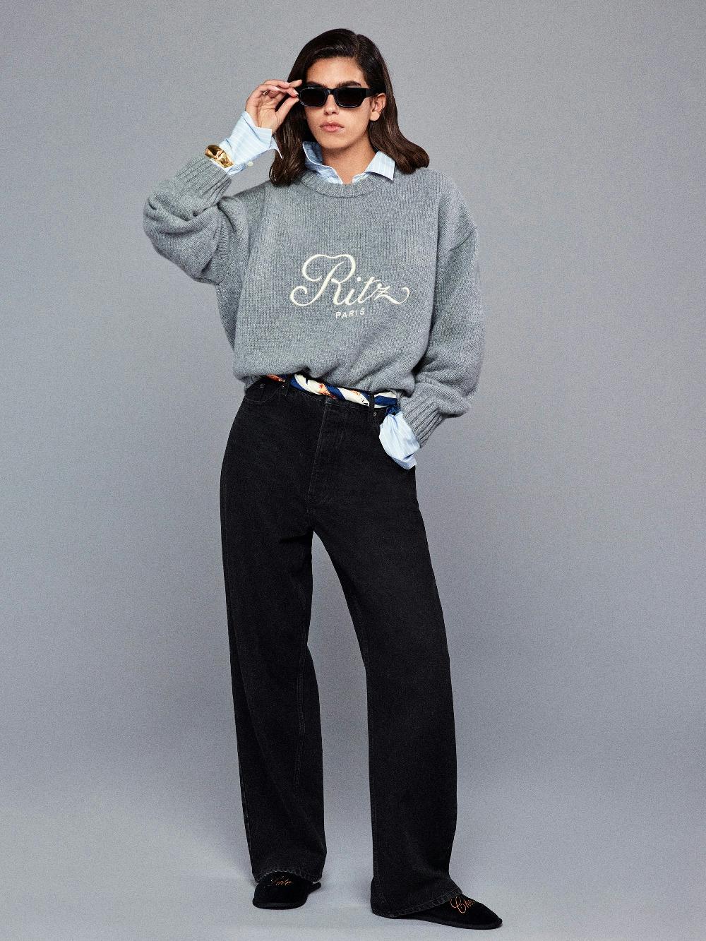 Frame Ritz Unisex Cashmere Sweater In Grey Melange