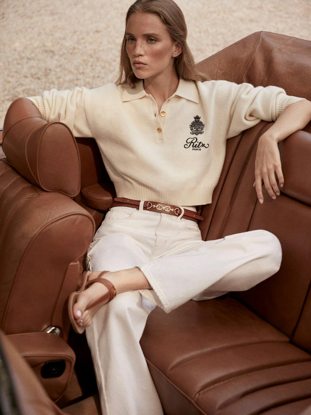 Frame Ritz Women's Crest Cashmere Sweater In Cream