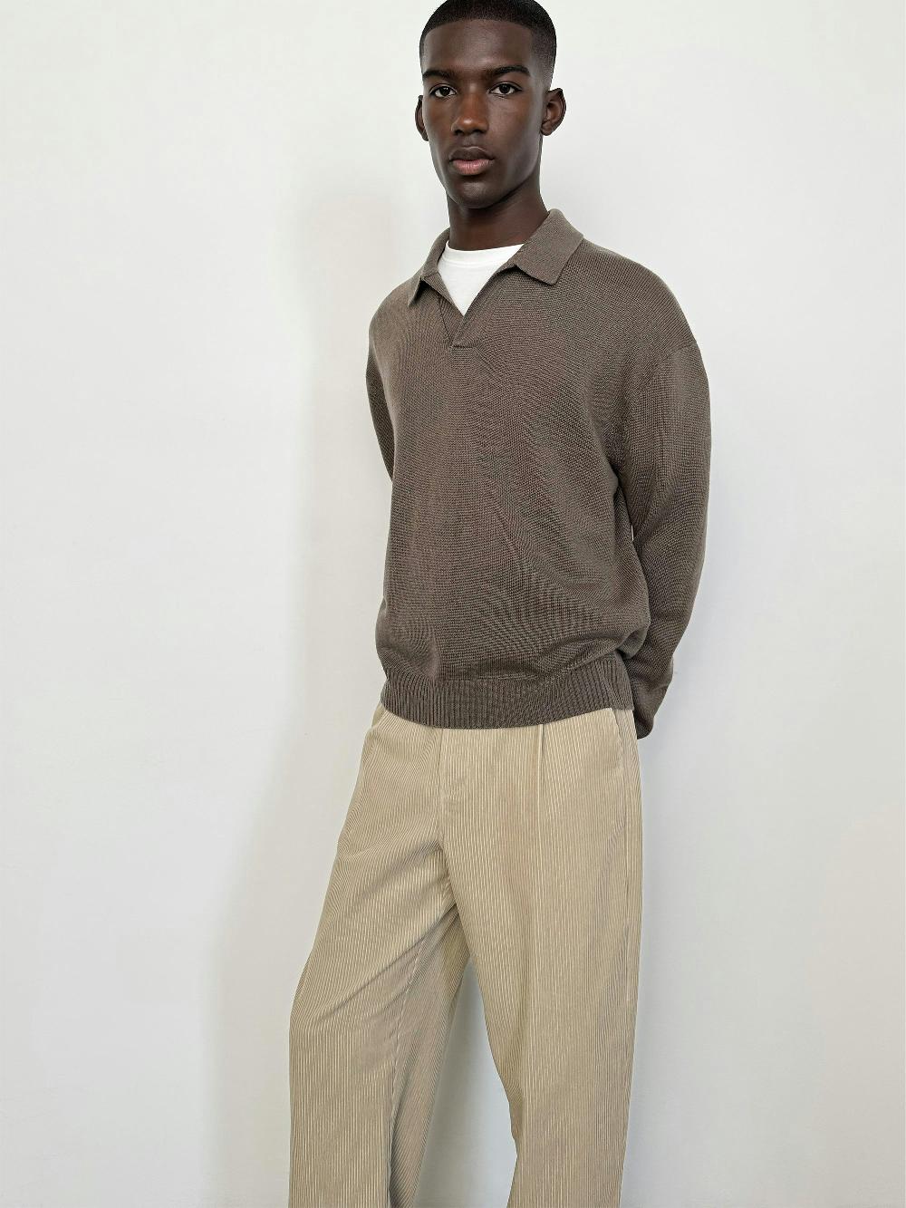 Frame Silk Blend Polo Sweater In Soft Mocha