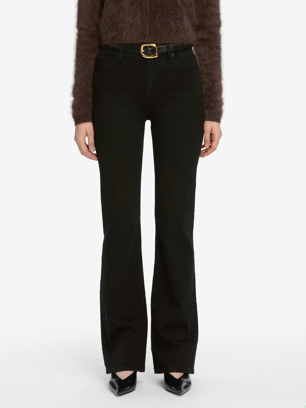 Frame The Arrow In Black