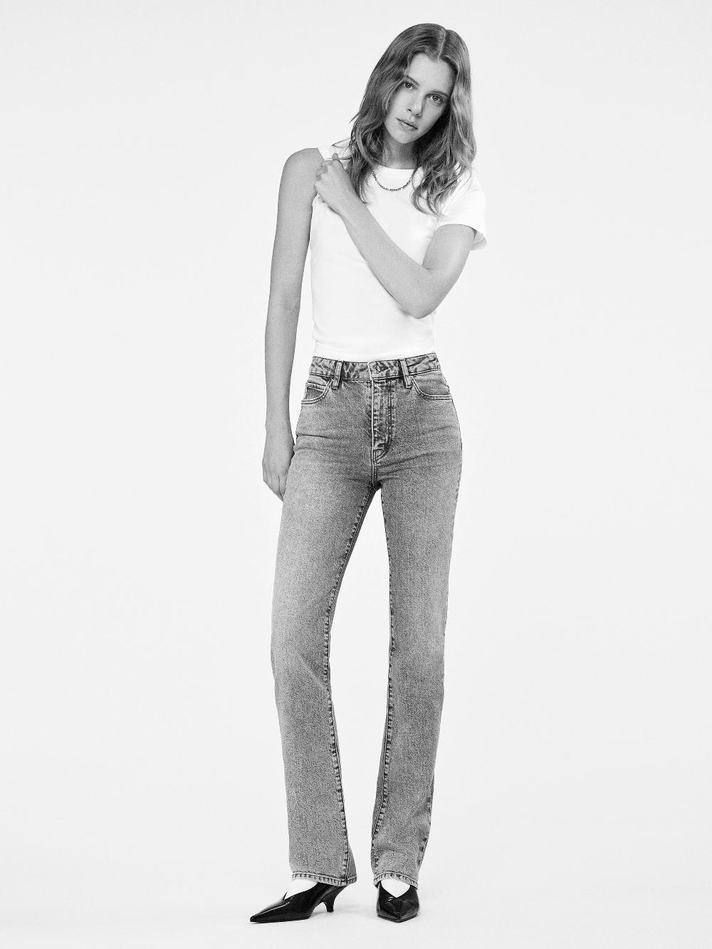 Frame The Baby Tee In White