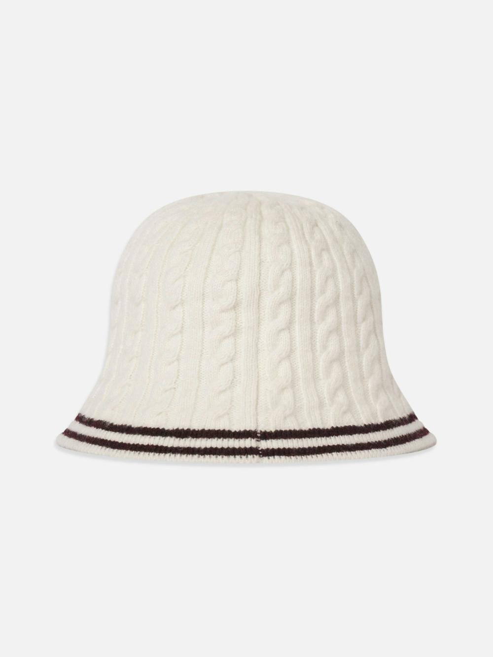 Frame The Cable Bucket Hat In Burgundy Multi