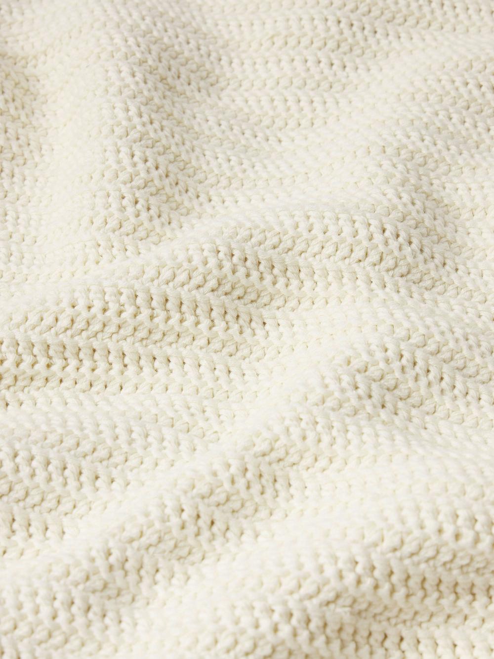 Frame The Crochet Blazer In Cream