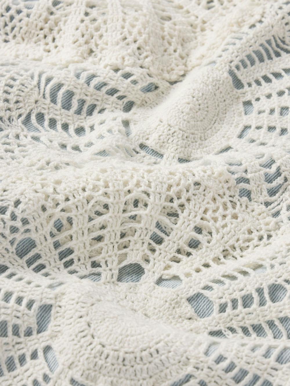 Frame The Crochet Vertical Crop In Wisp