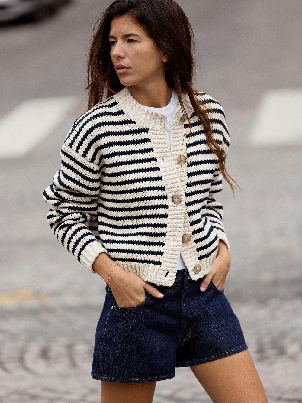 Frame The Hang Short In Rinse