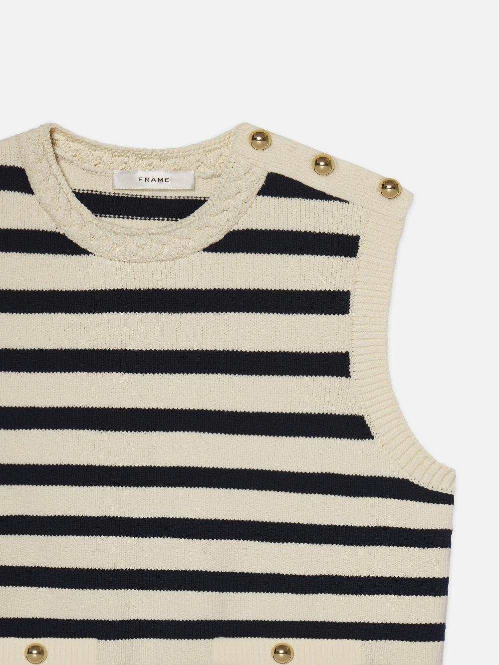 Frame The Harbor Vest In Navy Multi