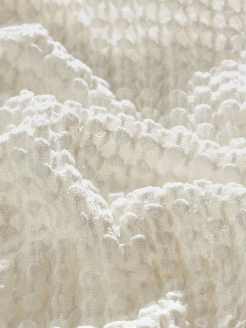 Frame The Popcorn Top In Alabaster