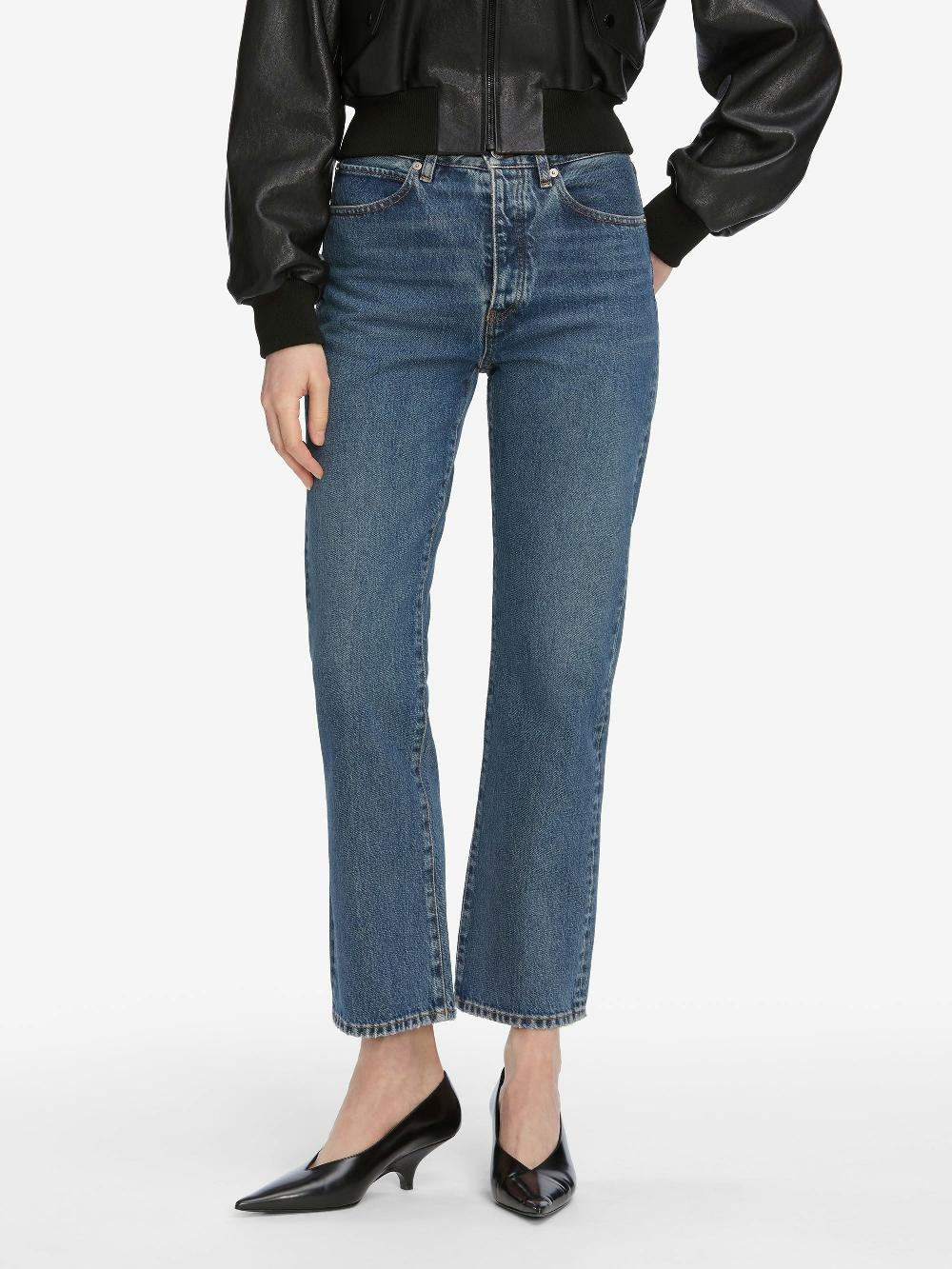 Frame The Vertical Crop In Zeta