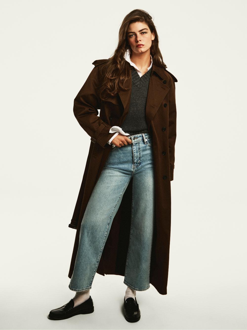 Frame The Wide In Dolly