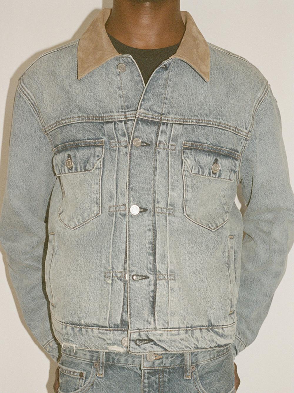 Frame Vintage Denim Jacket In Blue Beach Rips