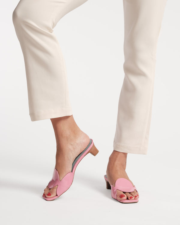 Frances Valentine Sandy Circle