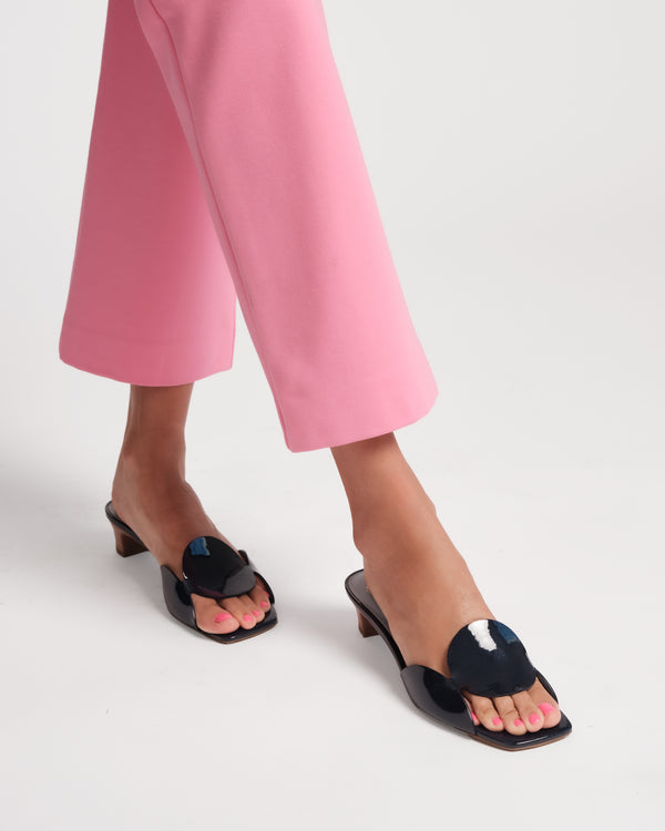 Frances Valentine Sandy Circle Slide