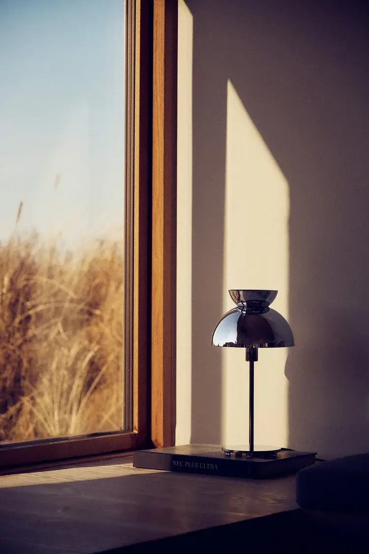 frandsen TABLE BUTTERFLY