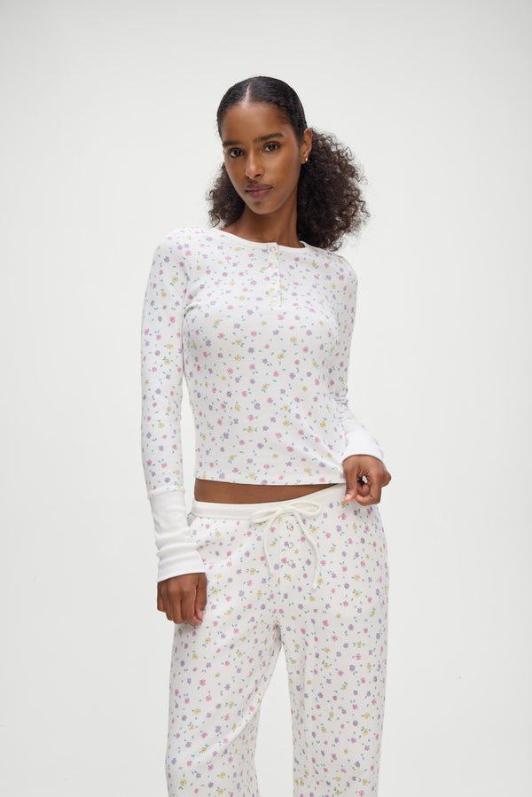 Frankies Bikinis Nate Long Sleeve Thermal Shirt Picnic Blanket