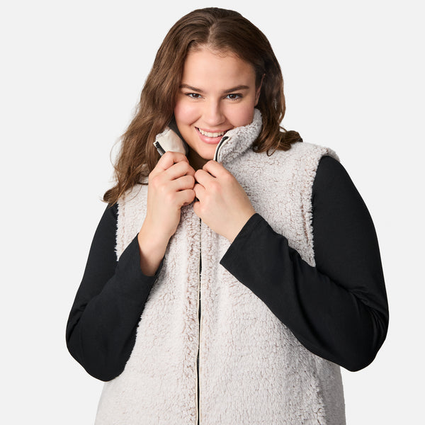 Free Country Women's Plus Size Expedition II Stratus Lite Reversible Vest Oat