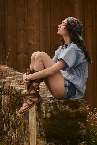 Free People Essential Triangle Bandana True Paisley Wedgewood Blue