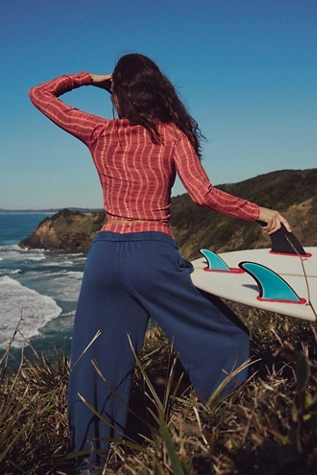 Free People Rhythm Long-Sleeve Surf Crop Sahara