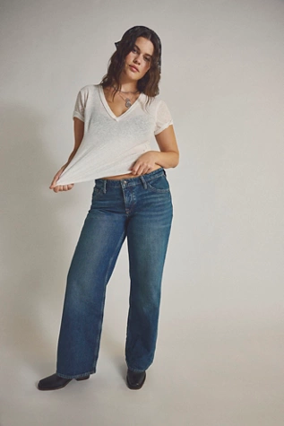 Free People We The Free Tennessee Low-Rise Boyfriend Jeans Outlaw