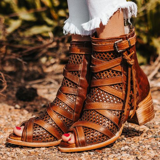 freebird Nikki - Tan