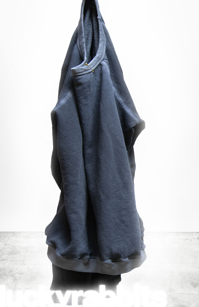 freecity LUCKY RABBIT sweatshirt - moonshroom rabbit