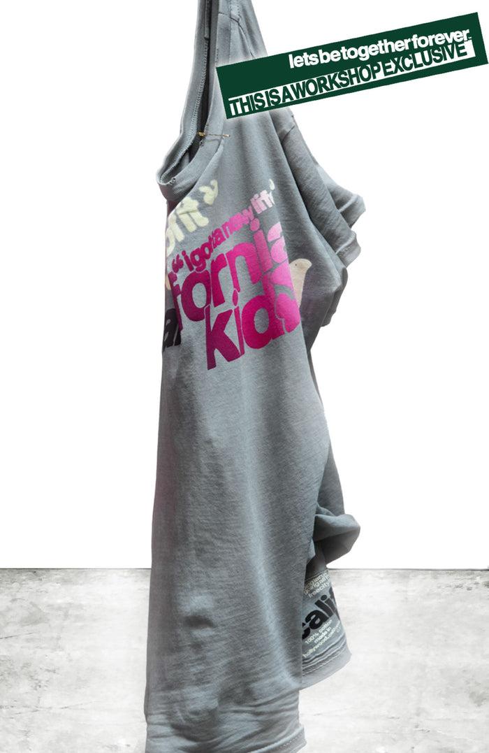 freecity "WORKSHOP EXCLUSIVE" CANYONKID SUPERVINTAGE shortsleeve t - silver powder