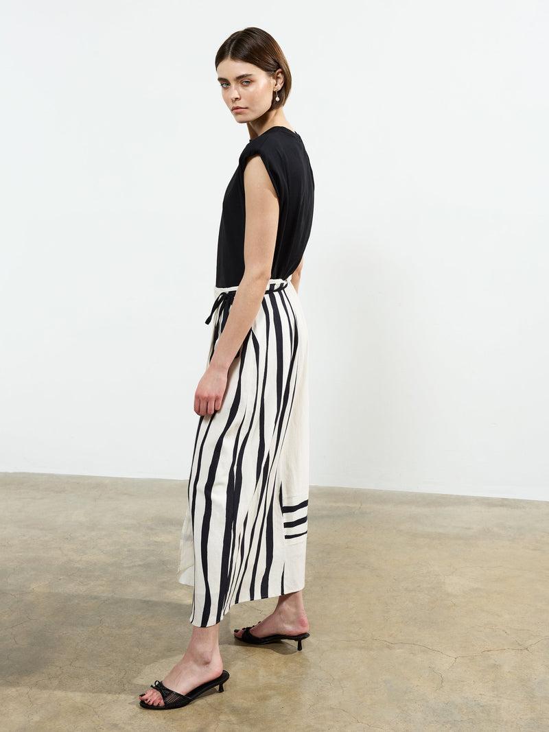 French Connection Genevieve Ariette Linen Skirt White/Black