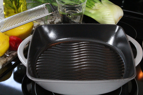 French Home Chasseur Carronde 10-inch Grill Pan Grey And Black