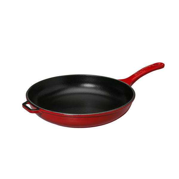 french home Chasseur Cast Iron Fry Pan with Cast Iron Handle 10.5-inch Red