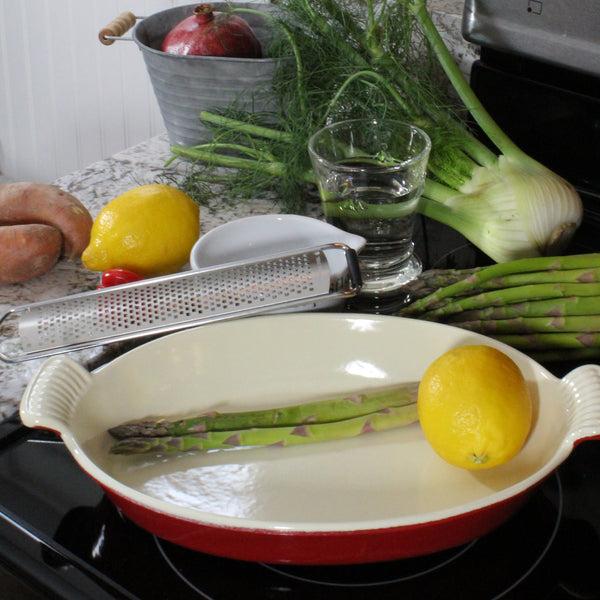 french home Chasseur French Enameled Cast Iron 11-inch Oval Casserole Red-CI_3602R