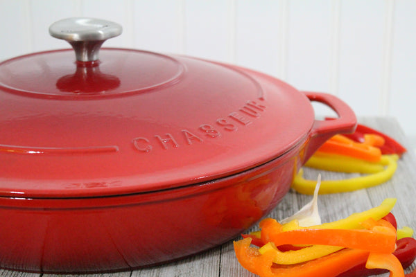 French Home Chasseur French Enameled Cast Iron Braiser With Lid 2.6-quart Red