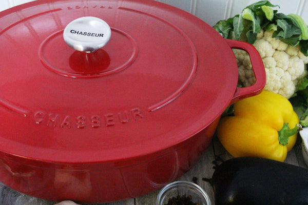 French Home Chasseur French Enameled Cast Iron Oval Dutch Oven 6-quart Red