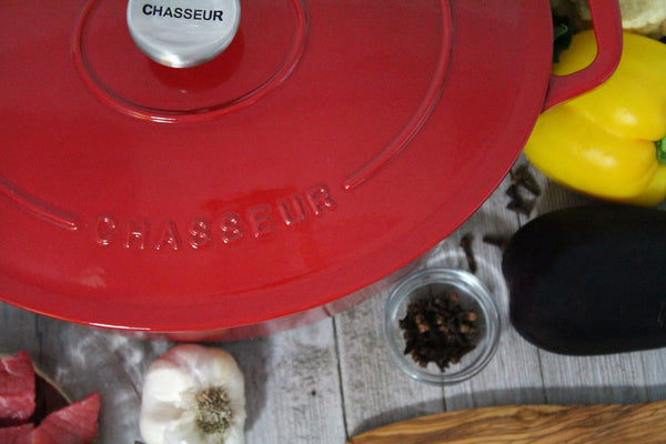 French Home Chasseur French Enameled Cast Iron Oval Dutch Oven 6-quart Red