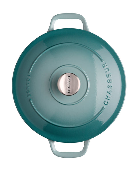 French Home Chasseur French Enameled Cast Iron Round Dutch Oven 6.25-quart Quartz Blue