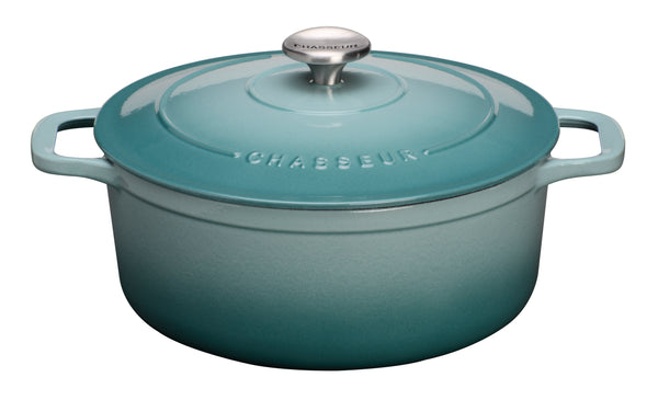 french home Chasseur French Enameled Cast Iron Round Dutch Oven 6.25-quart Quartz Blue