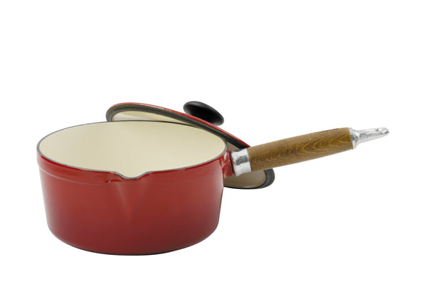 french home Chasseur French Enameled Cast Iron Saucepan Lid & Wood Handle 1.3-quart Red
