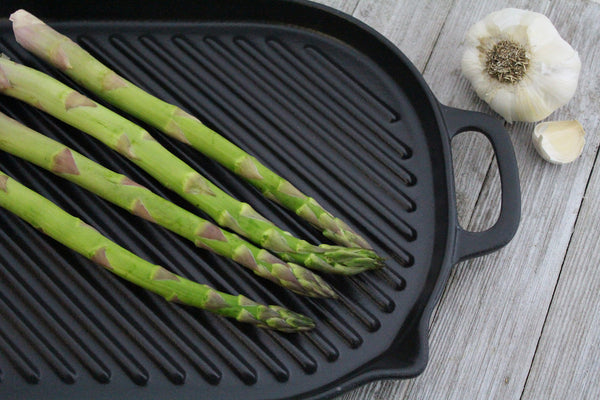 French Home Chasseur French Large Oval Cast Iron Grill Pan 18-inch Black