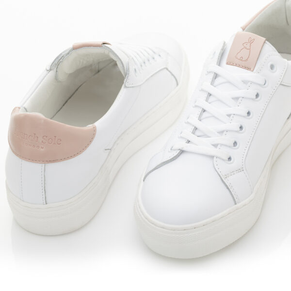 French Sole Moocher In White Leather (MCH07)