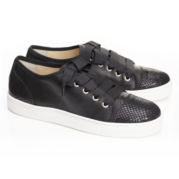 French Sole Moocher Black Leather With Black Snake (MCH71)