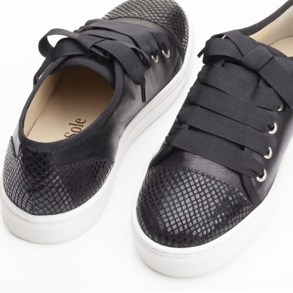 French Sole Moocher Black Leather With Black Snake (MCH71)