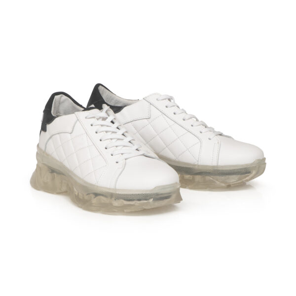 French Sole Moocher In White Quilted Leather/Sporty Sole (MCH117)
